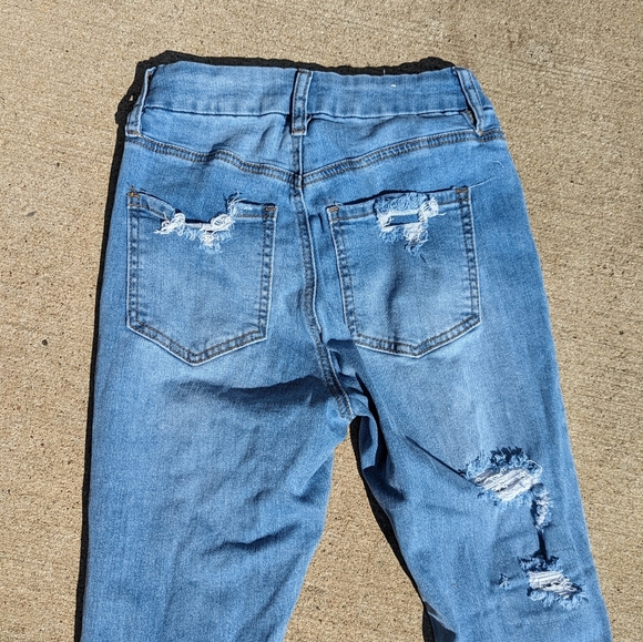 Rue 21 heavy distressed skinny jeans - Picture 5 of 5